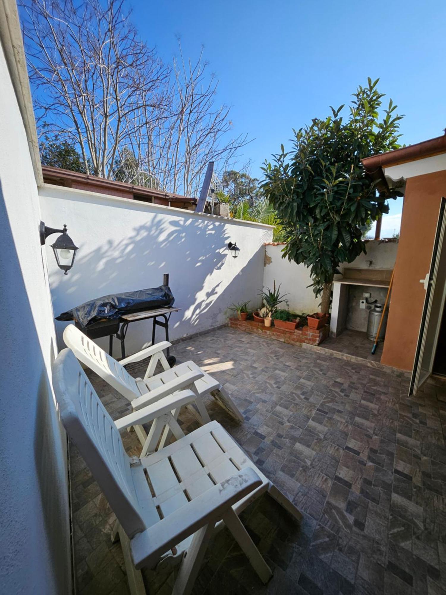 Casa Vacanze Dragona 15 Min Fco 10 Min Ostia Stadtviertel Stadtviertel Acilia Zimmer foto