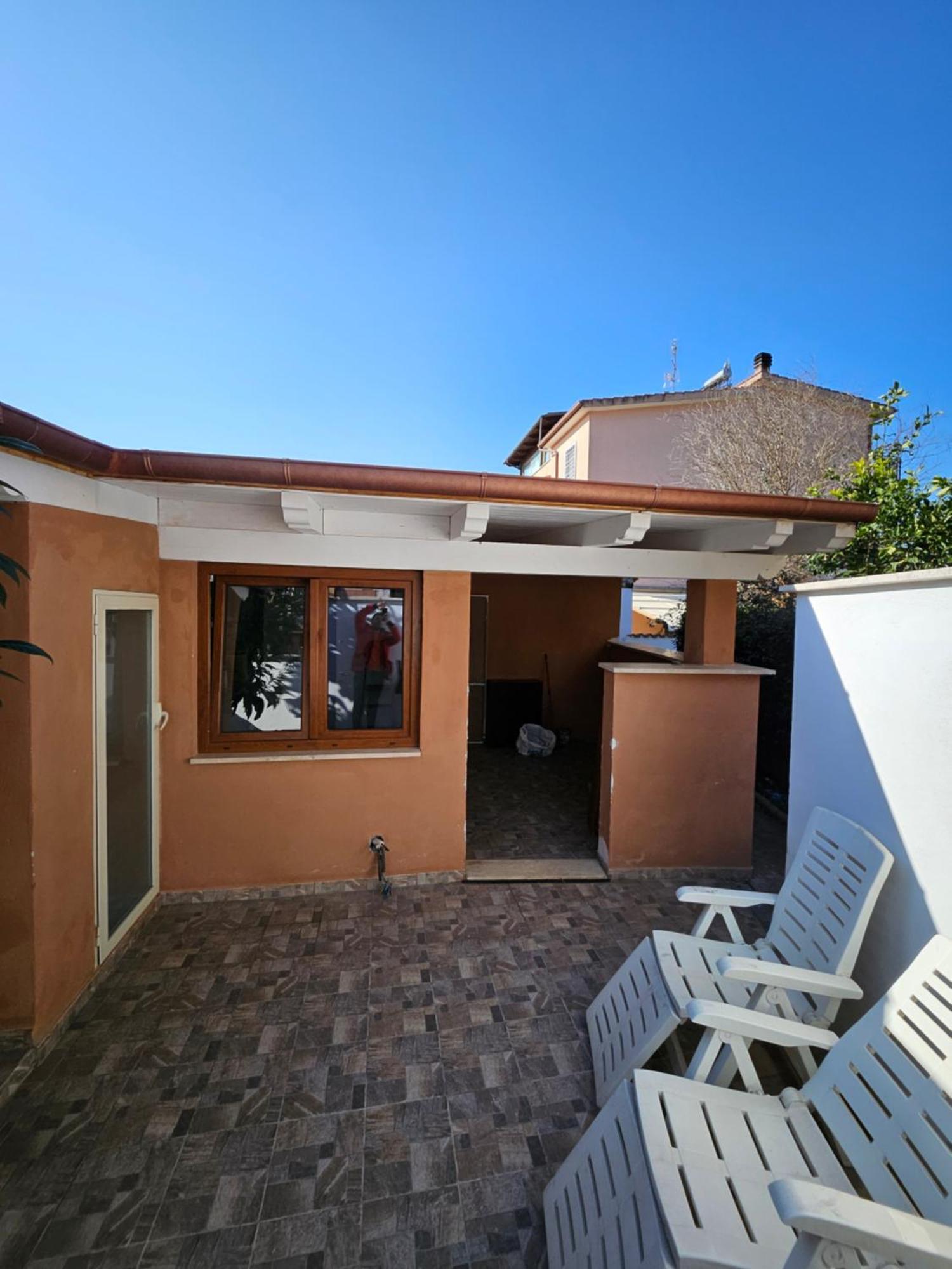 Casa Vacanze Dragona 15 Min Fco 10 Min Ostia Stadtviertel Stadtviertel Acilia Zimmer foto